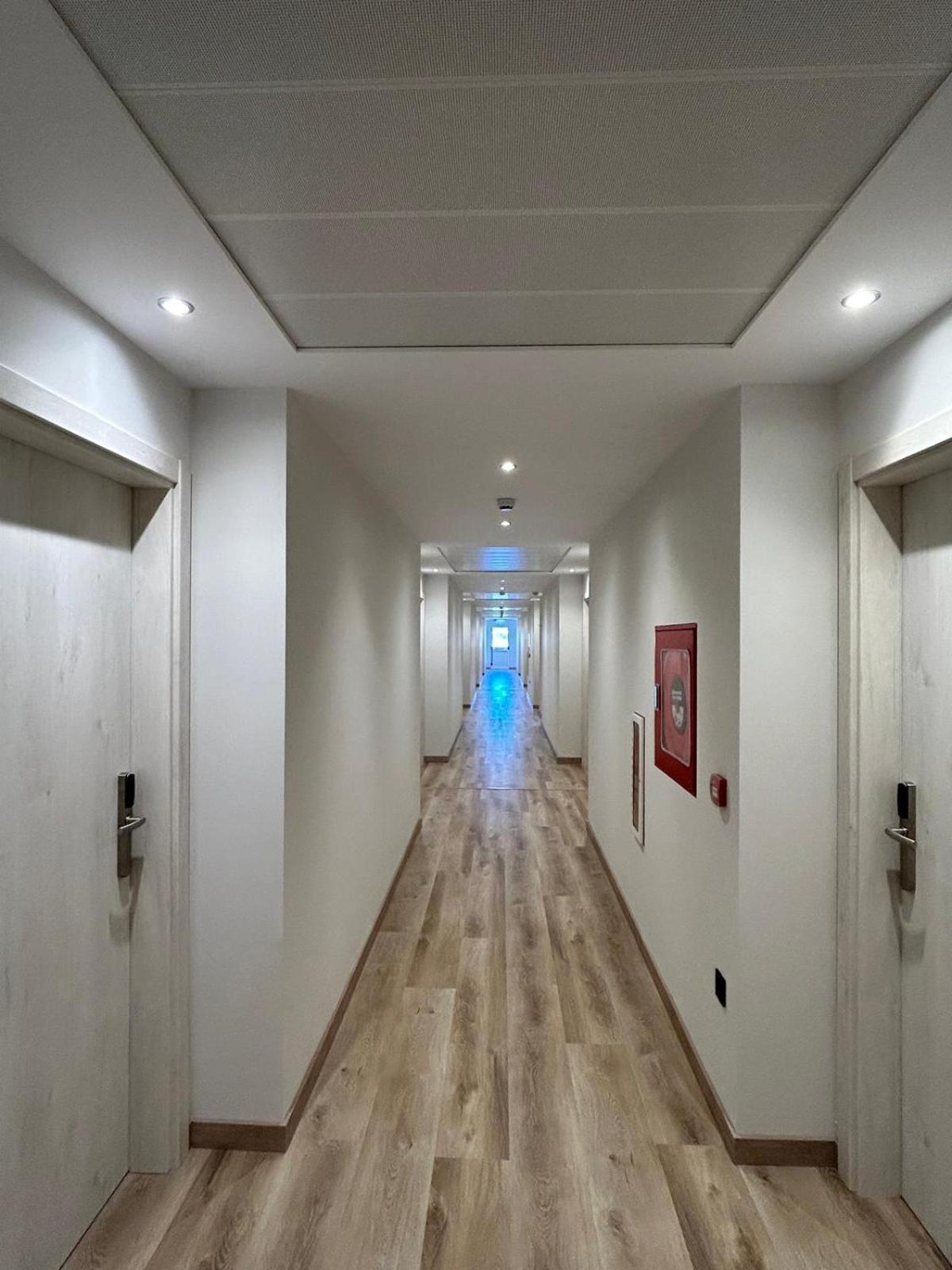 Hotel Javalambre ลา ปัวบลา เดอ วัลแวร์เด ภายนอก รูปภาพ